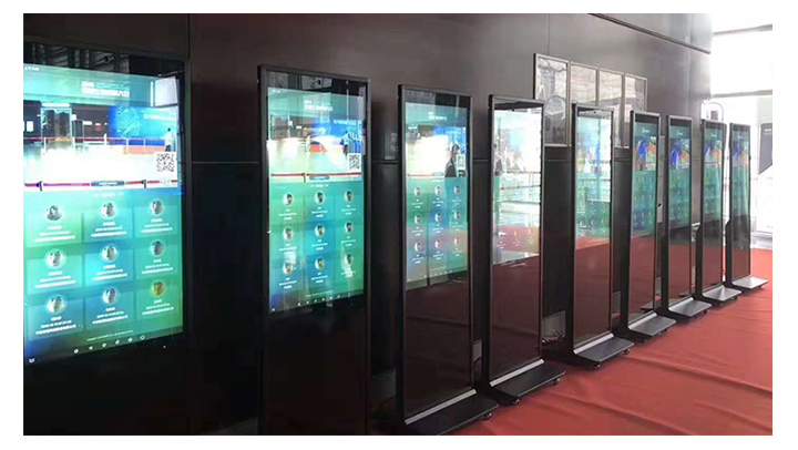 Dongguan XX Co., Ltd. purchases vertical LCD advertising machines.